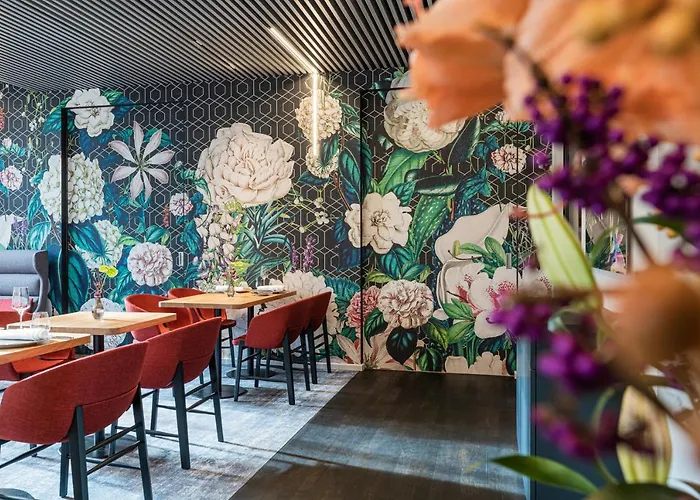 & Restaurant Michaelis 4*