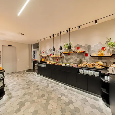 & Restaurant Michaelis 4* Lipsk