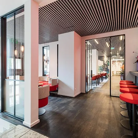 & Restaurant Michaelis Λειψία